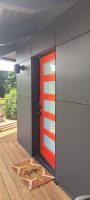 Hardie Reveal siding close-up at front door